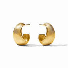 Load image into Gallery viewer, Gold Cobblestone Statement Hoop
