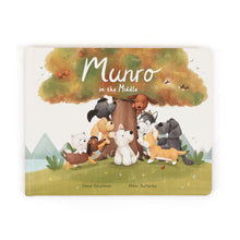 Load image into Gallery viewer, Munro in the Middle Book
