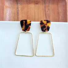 Load image into Gallery viewer, Ariana Earrings
