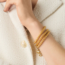 Load image into Gallery viewer, Gold Cobblestone Link Bracelet
