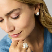 Load image into Gallery viewer, Silver Penelope Pearl Stud
