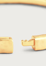 Load image into Gallery viewer, Gold Farrier Thin Hinged Bangle
