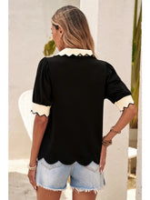 Load image into Gallery viewer, Color Contrast Collared V Neck Puff Sleeve Blouse

