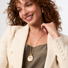 Load image into Gallery viewer, Tortoise Carnaby Pendant Necklace
