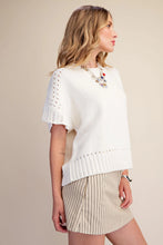 Load image into Gallery viewer, Cream Short-Sleeve Crew-Neck Sweater
