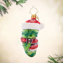 Load image into Gallery viewer, Chilly Christmas Pickle Gem
