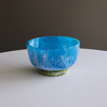 Load image into Gallery viewer, Resin Rio Small Bowl With Base
